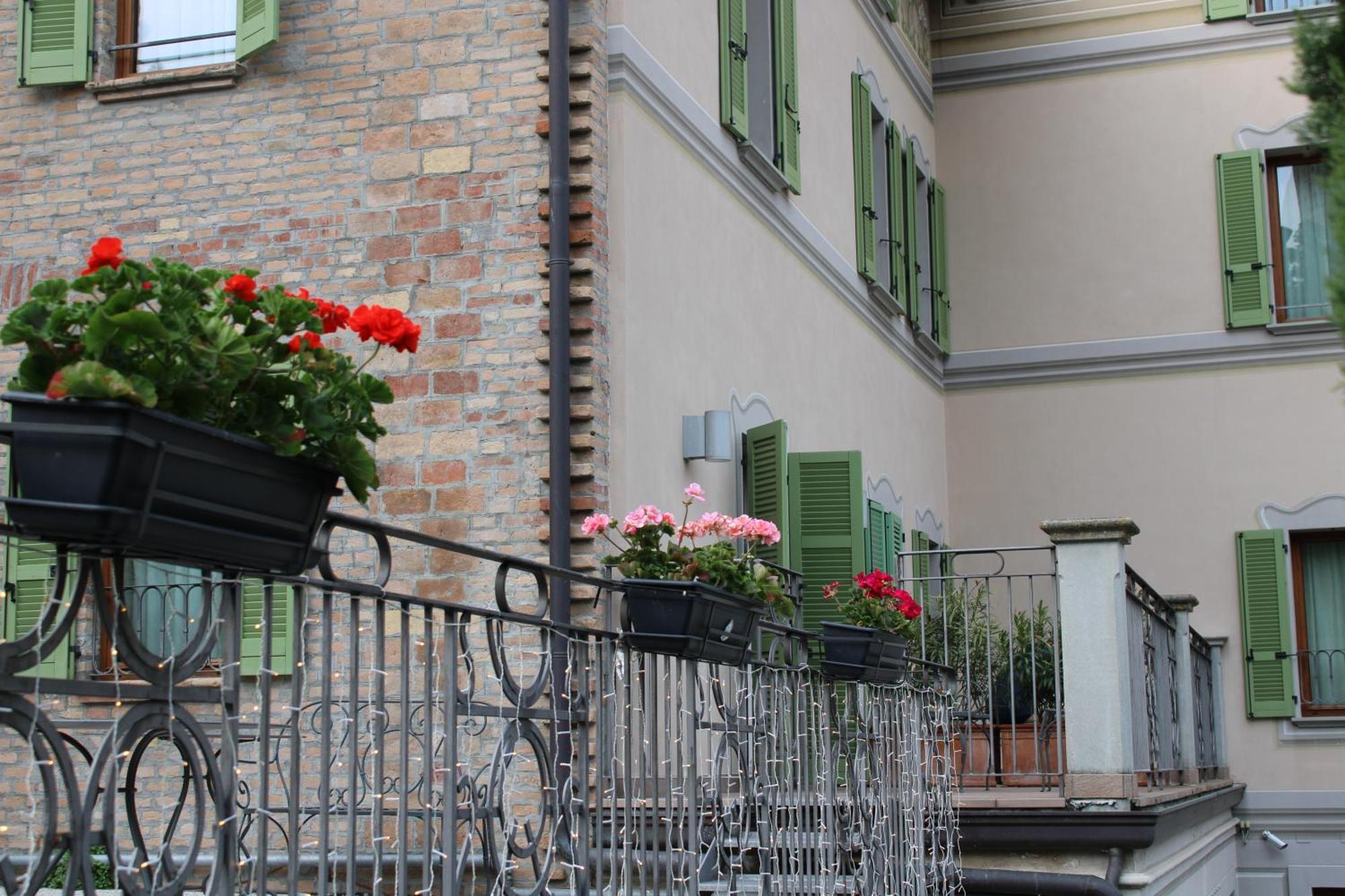 Cora Hotels Leon D'Oro Castell'Arquato Ngoại thất bức ảnh